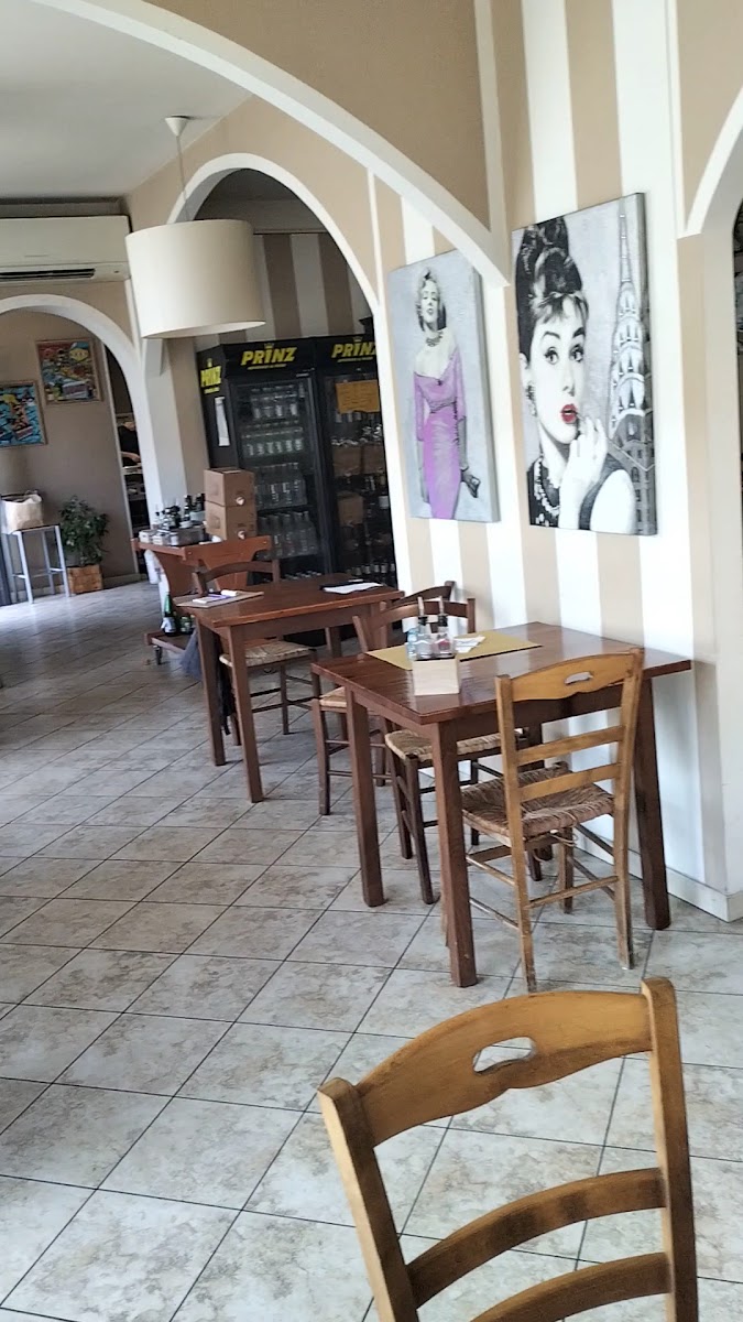 Da Sandrino Ristorante Pizzeria-2